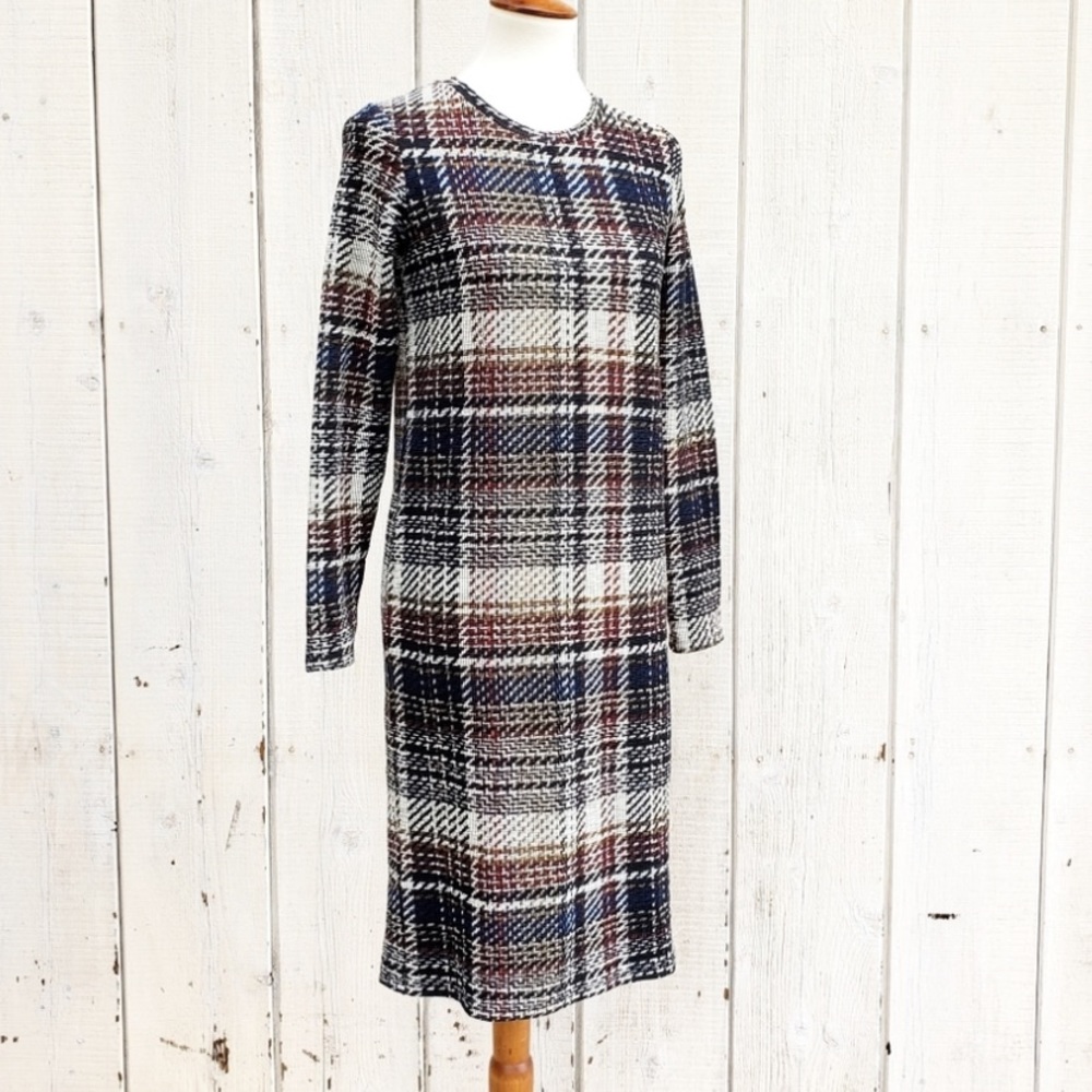 Zara Women’s Plaid Long Sleeve Dress in Size Large NWT
